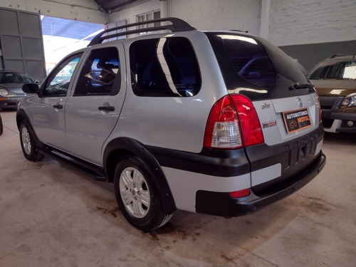 Imagen 3 de 7 de Fiat Palio Adventure 1.8 2007
