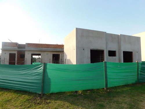 Imagen 8 de 27 de Casa En Venta - Fincas De Alvarez