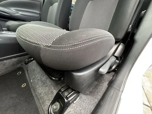 Nissan Versa Drive 2020