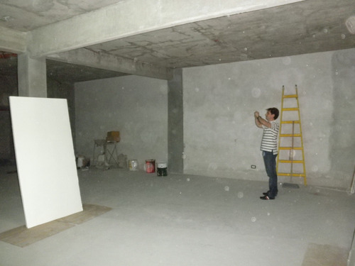 Local, Triunvorato 3100 De 187m2, 3m Altura Cerca Boca Subte