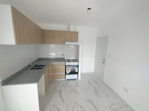 Departamento En Venta - 1 Dormitorio 1 Baño - Cochera - 52mts2 - Tandil