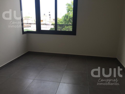 Imagen 7 de 18 de Departamento A La Venta Con Balcón - Con Escritura