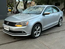 Comprar Volkswagen Vento Sedan