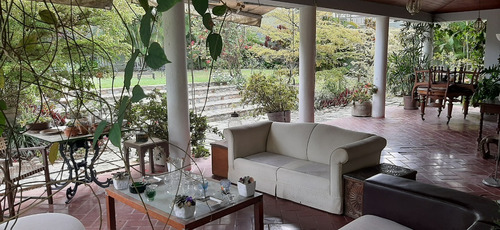 Imagen 7 de 11 de Casa En Alquiler Urb. Country Club 19661