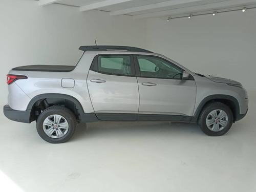 Imagem 8 de 9 de Fiat Toro 1.8 16v Evo Flex Freedom At6