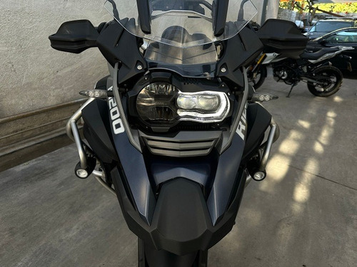 Imagen 20 de 25 de Bmw Gs 1200 Adventure 2017 2a Mano 25000km Serv Of Cub Nuev