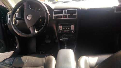 Volkswagen Bora 2008 2.0 Aut. 4p
