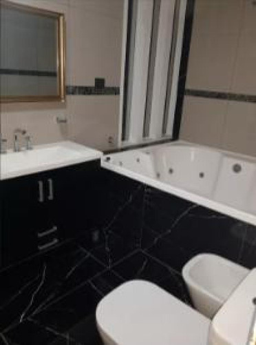 Casa En Venta - 3 Dormitorios 3 Baños - Cochera - 490mts2 - Valeria Del Mar