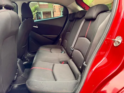 Mazda 2 Grand touring