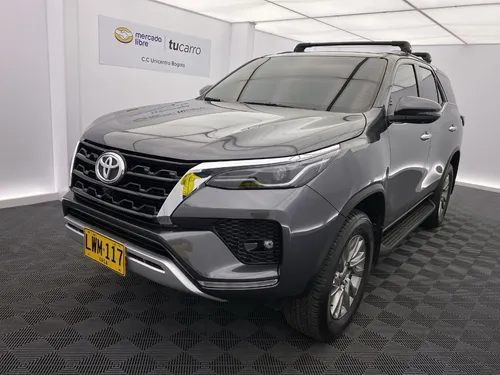 Toyota Fortuner 2.7 Srv At 4x2