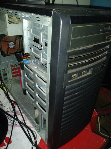 Imagem 5 de 8 de Gabinete Completo