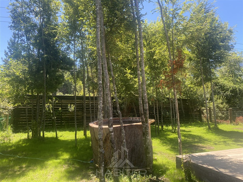 Casa En Venta De 4 Dorm. En Pucón