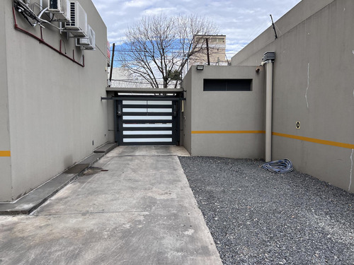 Alquiler Cochera Descubierta En Villa Ballester