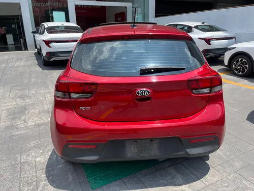 Kia Rio 1.6 Ex Hatchback Mt