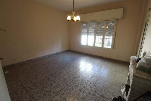 Oportunidad Venta Casa 3 Ambientes Escucha Oferta