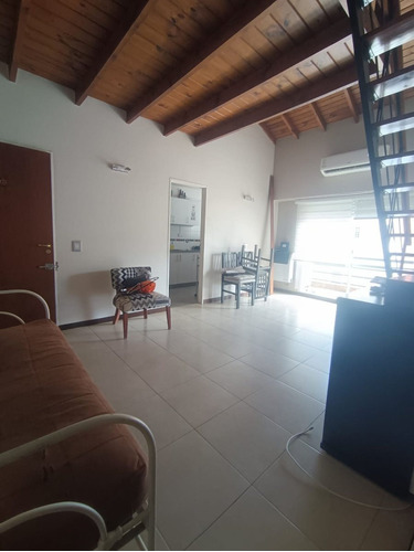 Departamento C/ Balcón Y Cocheras-luz Avell Centro