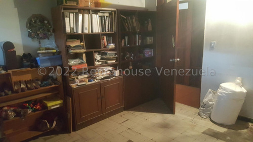 Imagen 6 de 15 de Casa En Venta Mls #22-25385 - Laura Colarusso