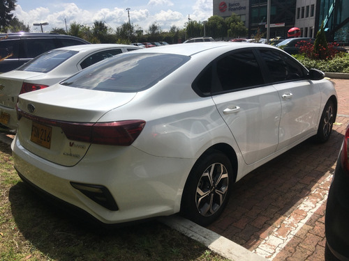 Kia Cerato Vibro 1.6 At Modelo 2020