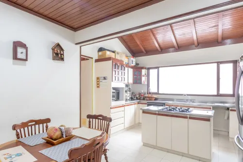 Casa En Venta En San José De Bavaria. Cod V2944