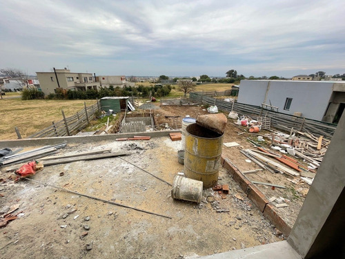 Imagen 24 de 28 de Venta Permuta Casa Barrio Cerrado Privado San Sebastian Seguridad Pileta Parrilla Cuotas Financiación Facilidades Oportunidad Inversión