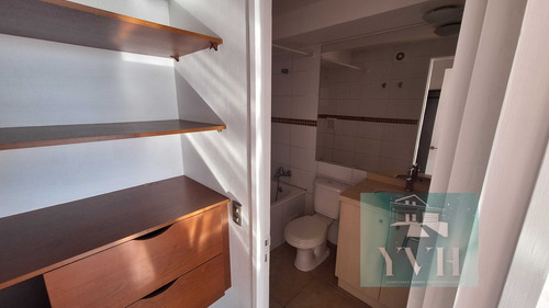 Venta Dpto 2d2b Estilo Mariposa, Y Estaciona/ (66674)