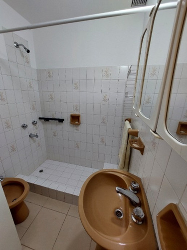 Imagen 7 de 14 de Departamento En Venta En Quilmes Oeste