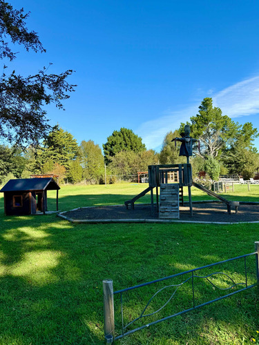 Complejo Turístico Funcionando Entre Villarrica Y Pucón