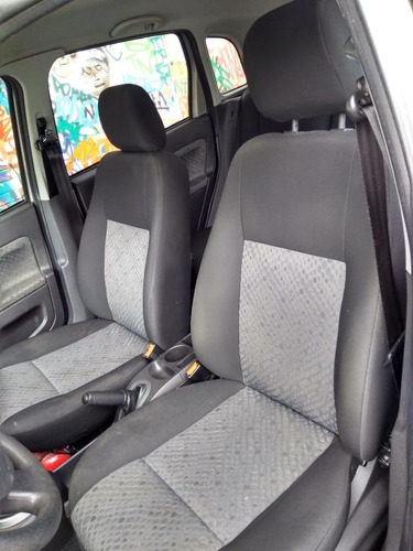 Ford Fiesta Hatch 1.6 Completo 2013