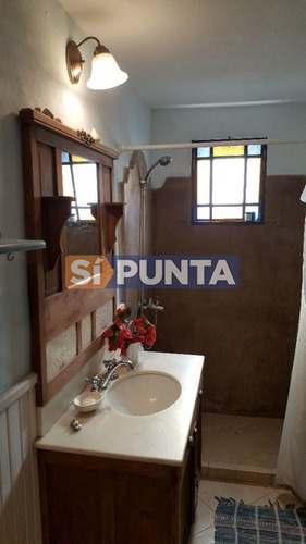 Imagen 10 de 18 de Casa En Venta