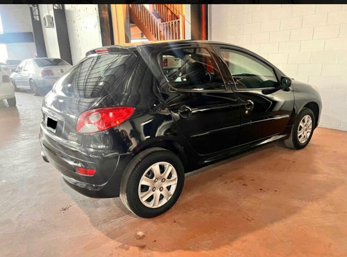 Peugeot 207 1.4 Active 75cv