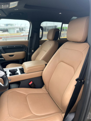Land Rover Defender 110 3.0 Mhev X-Dynamic S Awd
