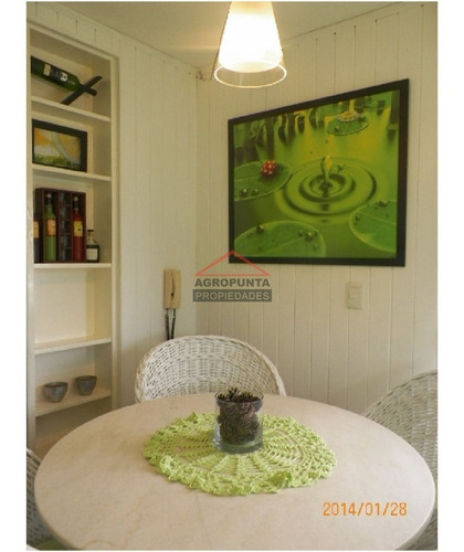 Apartamento En Mansa, 1 Dormitorios *- Ref: 1894