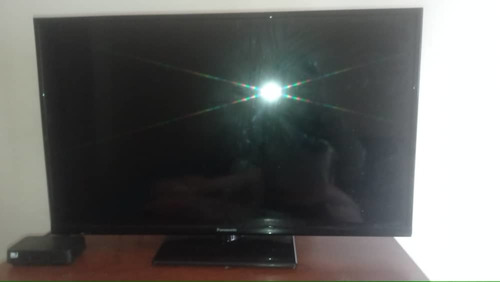 Imagen 3 de 3 de Televisor Pantalla Plana Panasonic 32