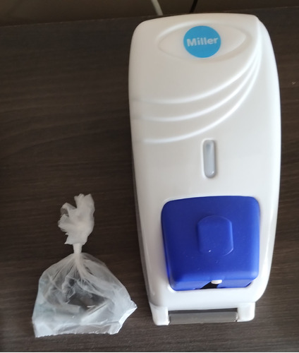 Dispenser De Jabon Liquido O Alcohol En Gel Usado