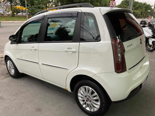 Imagem 8 de 14 de Fiat Idea 2012 1.6 16v Essence Flex 5p