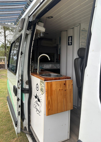 Motorhome Renault Master Dsi 2.5 Techo Alto