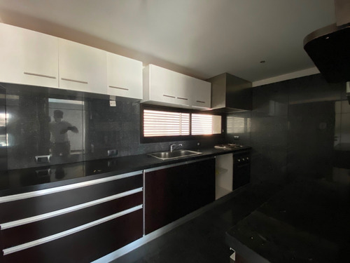 Imagen 5 de 14 de Venta Con Renta - Apartamento Loft - Buceo - 1 Dormitorio