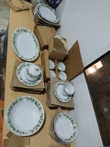 Imagen 3 de 4 de Vajilla Porcelana Navidad 8 Personas 44 Piezas Oferta