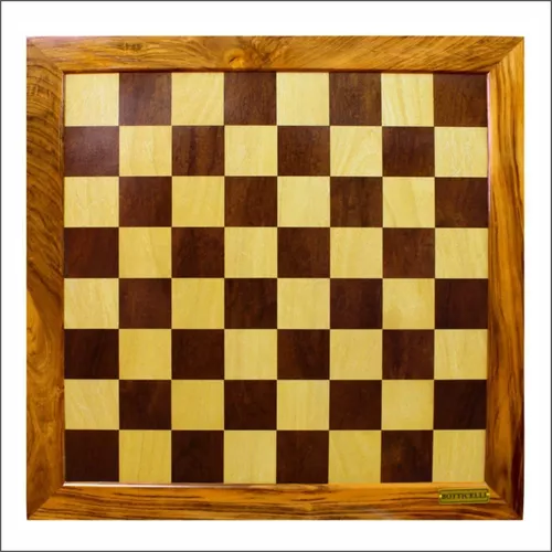 Peças de xadrez pretas em um tabuleiro de damas na posição inicial, Banco  de Video - Envato Elements