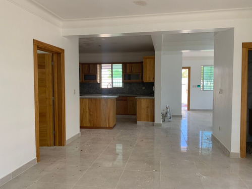 Imagen 25 de 29 de Casa Nueva En Proyecto Cerrado