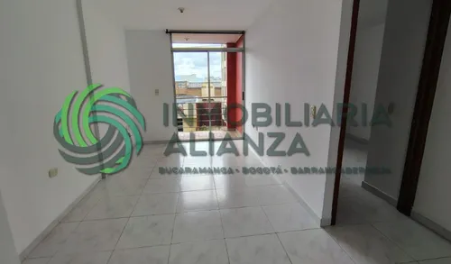 Apartamento En Arriendo En Antonia Santos Centro. Cod A16968