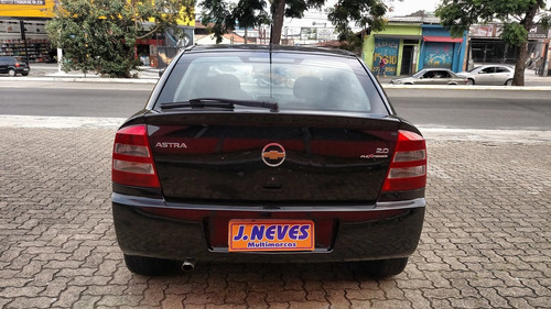 Chevrolet Astra 2.0 Advantage Flex Power 5p
