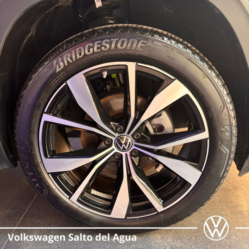 Volkswagen Cross Sport 2.0 Fsi R-Line Tiptronic 4Wd