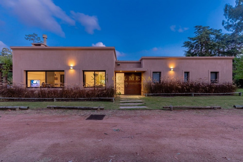 Financia Hermosa Casa En Barrio Privado - Ref: 3943