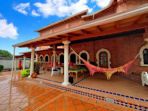 Imagen 4 de 30 de En Venta Exclusiva Propiedad En Urb Privado El Feudo