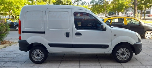 Imagen 5 de 22 de Renault Kangoo 2016 1.6 Furgon Ph3 Gran Confort Lc