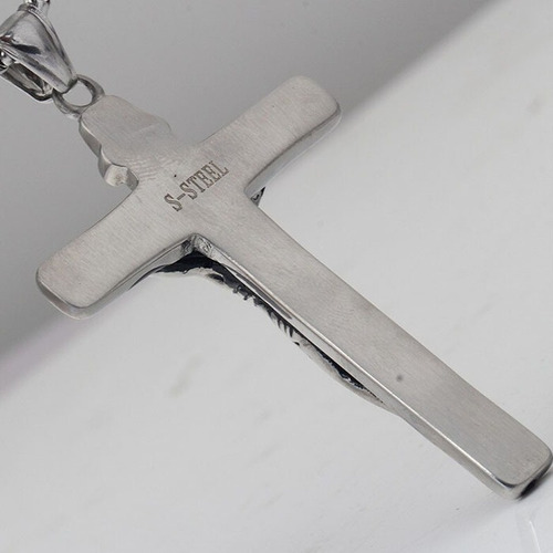 Colar Masculino Com Pingente Crucifixo Vintage