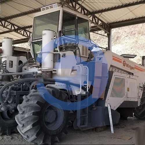 Imagem 4 de 8 de Recicladora De Asfalto Wirtgen, Wr2500, Ano 1996, Único Dono