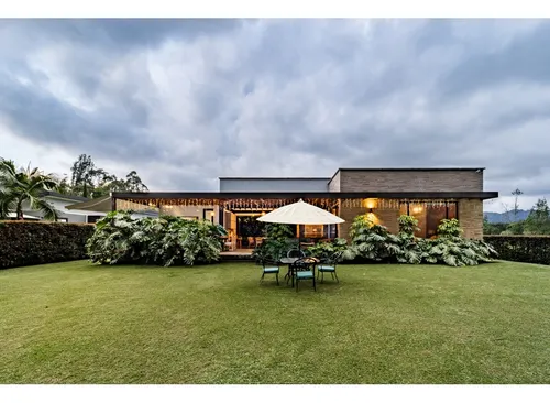 Casa En Venta En Llanogrande