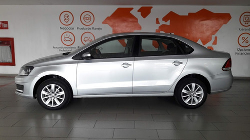 Imagen 2 de 10 de Volkswagen Vento 2020